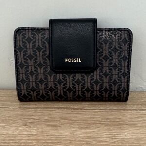 Fossil Madison Slim Clutch Wallet Black Brown Geometric Logo Print Bifold Vegan